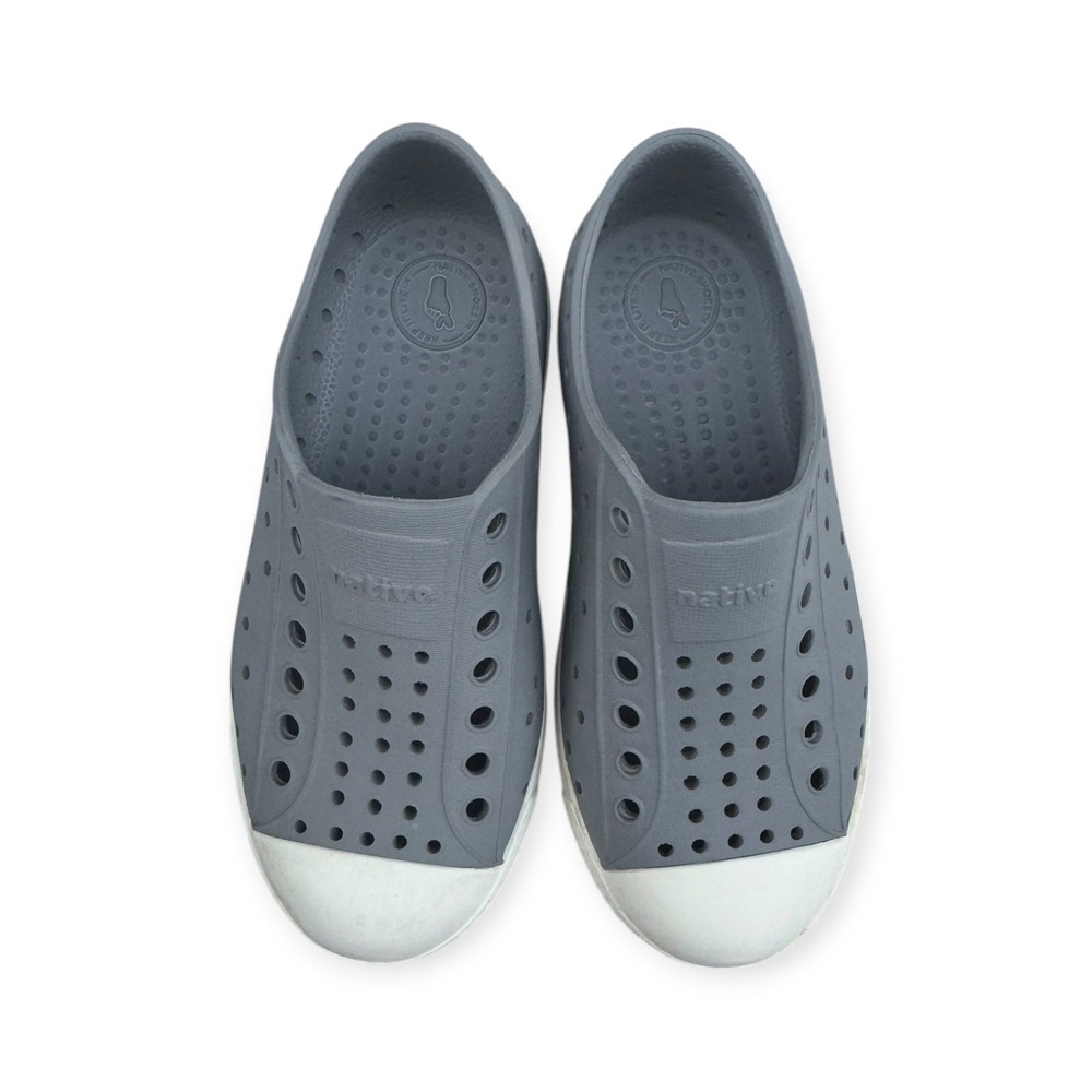 Native Jefferson Gray Shoes Kids Size 11 Slip On - Picture 3 of 5
